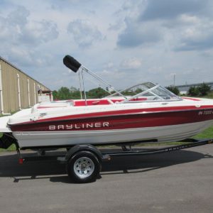 2012 Bayliner 195 Bowrider
