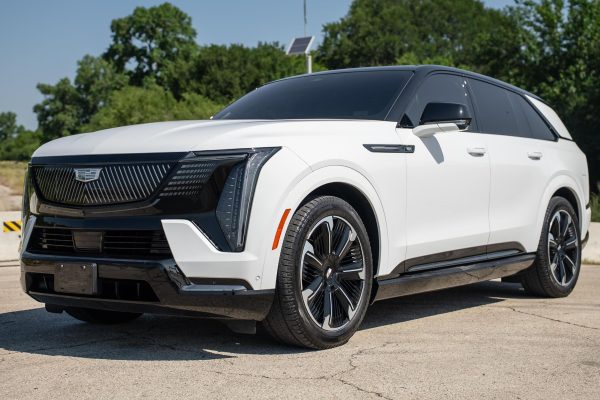 2025 Cadillac Escalade IQ Sport 2