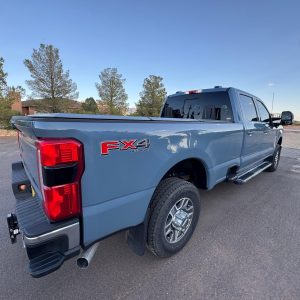 2023 Ford F-350 Super Duty Lariat 4×4